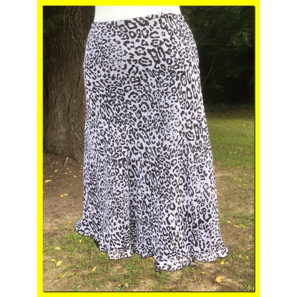 Leopard Print Skirt, sz M